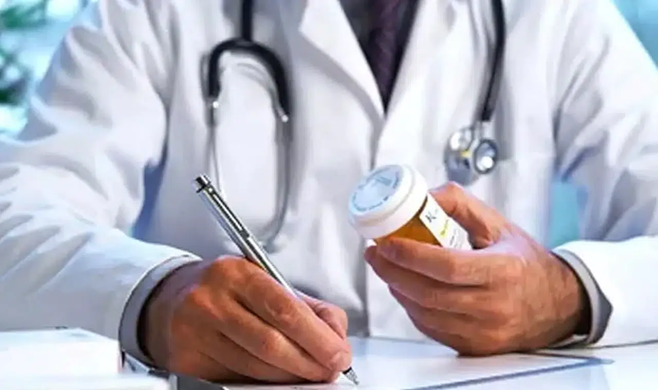 Şok baskın! Doktor ve eczacılar tutuklandı