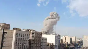 İsrail, İran'a saldırı başlattı! Tahran'da patlama sesleri duyuluyor