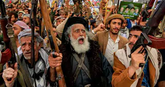 Husiler de savaşa katılıyor!