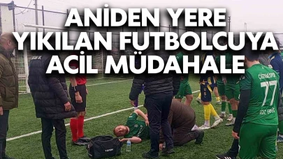 Aniden Yere Yıkılan Futbolcuya Acil Müdahale