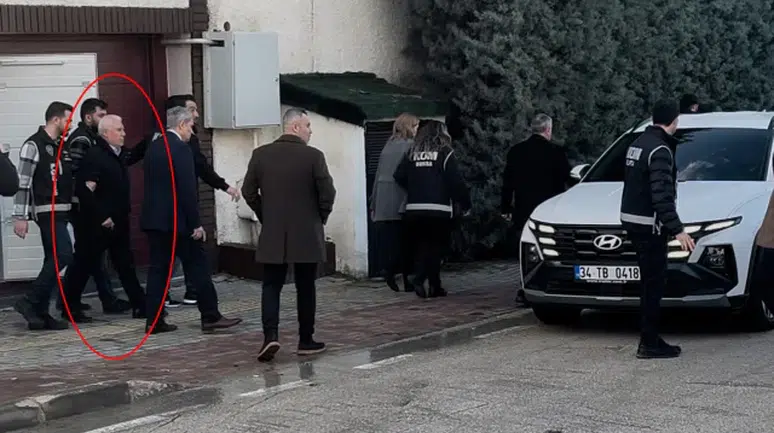 Mustafa Bozbey gözaltına alındı! Evinde arama yapılıyor