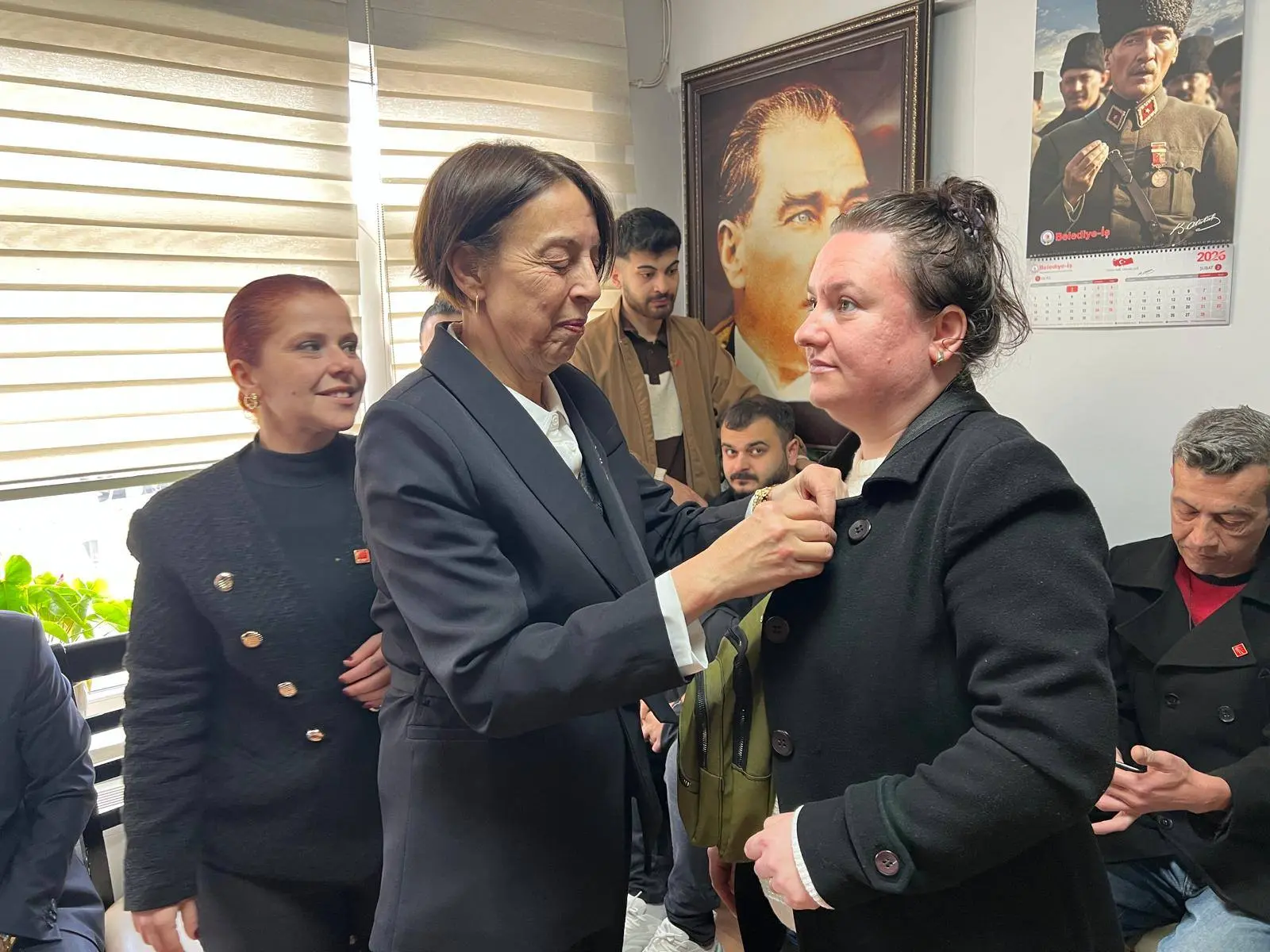 bir veya daha fazla kişi görseli olabilir