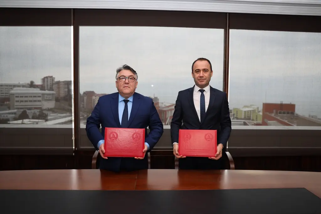 Fotoğraf açıklaması yok.