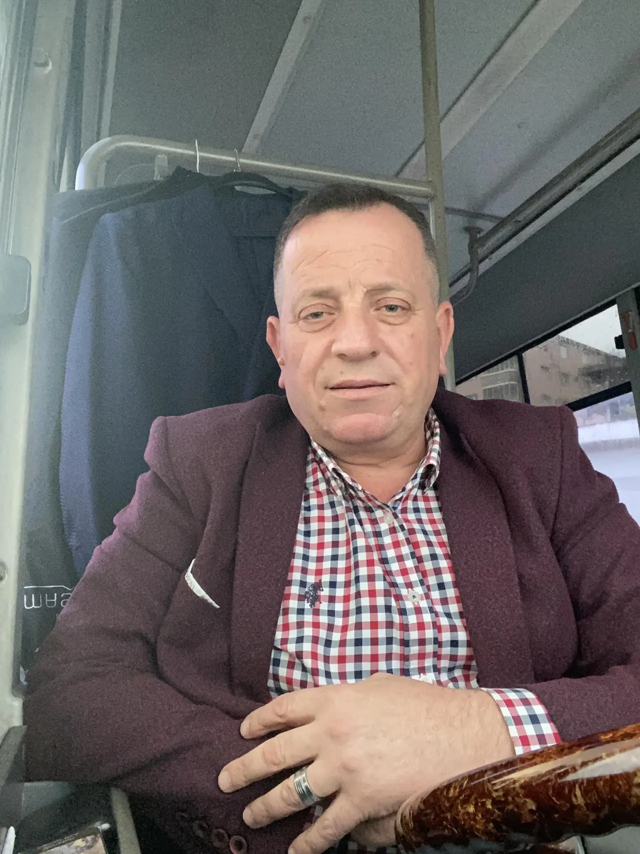 bir veya daha fazla kişi görseli olabilir