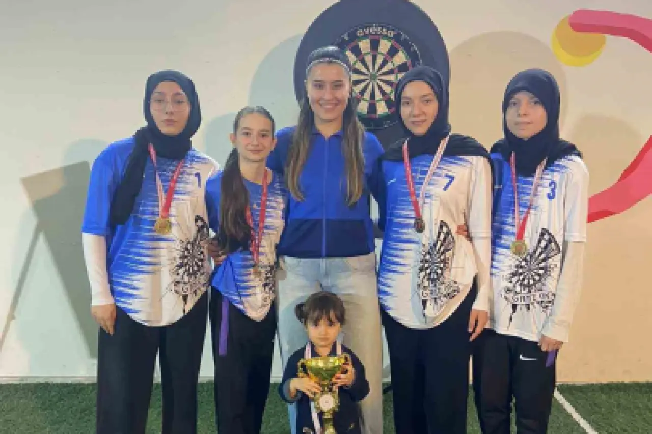 Öğrenciler ilçeye birincilik ile döndüler!